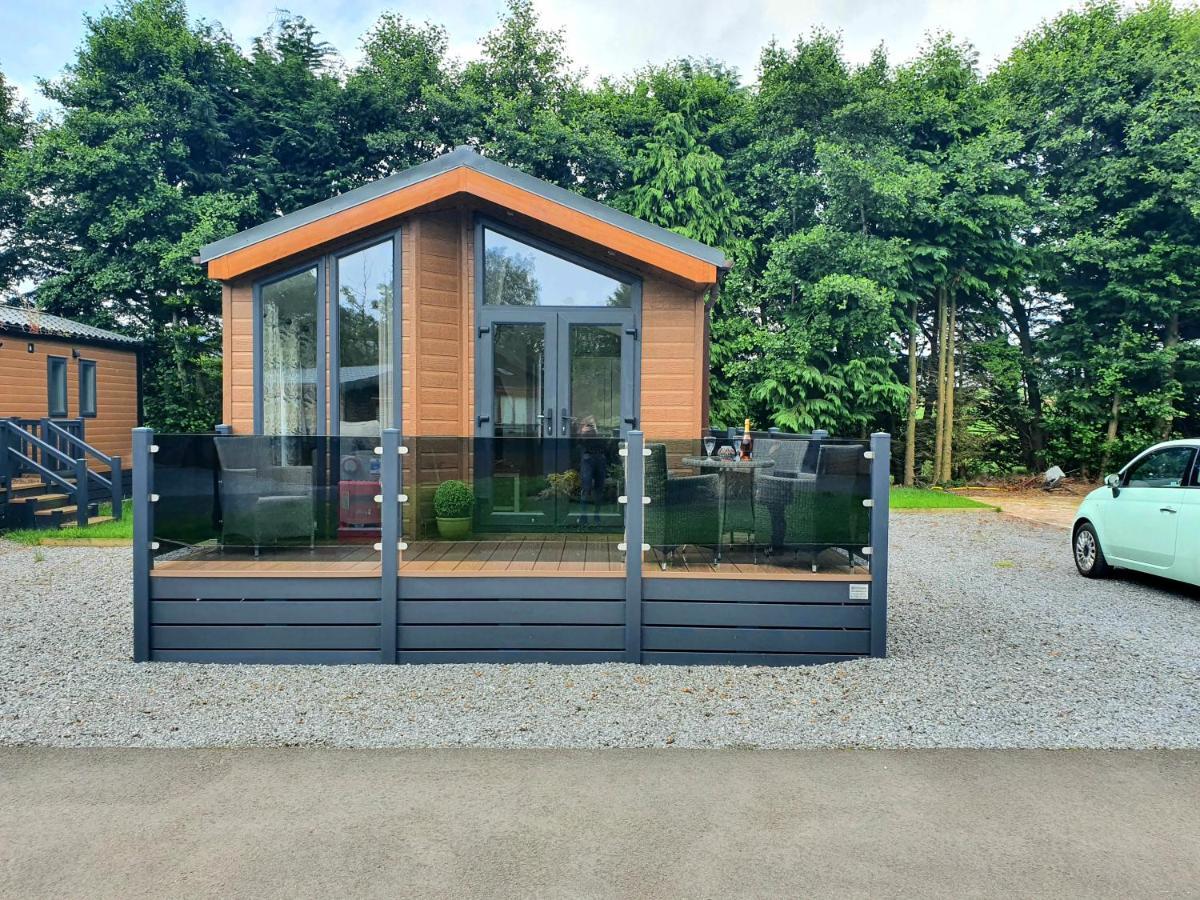 Grand Eagles Luxury Lodge, Auchterarder Perth Esterno foto