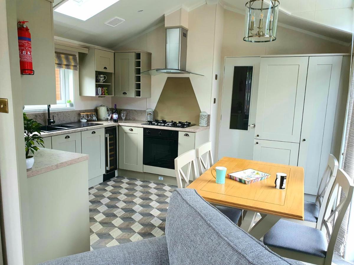 Grand Eagles Luxury Lodge, Auchterarder Perth Esterno foto