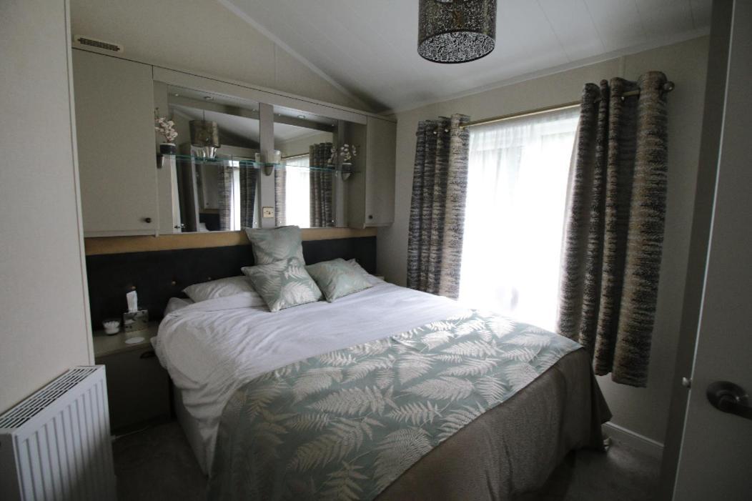 Grand Eagles Luxury Lodge, Auchterarder Perth Esterno foto